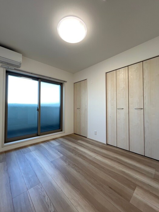 リベルト・ボヌールⅢ番館の物件内観写真