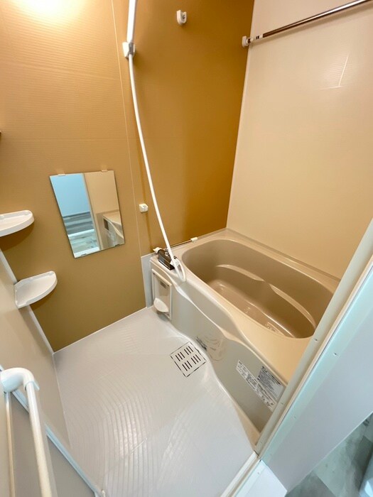 リベルト・ボヌールⅢ番館の物件内観写真