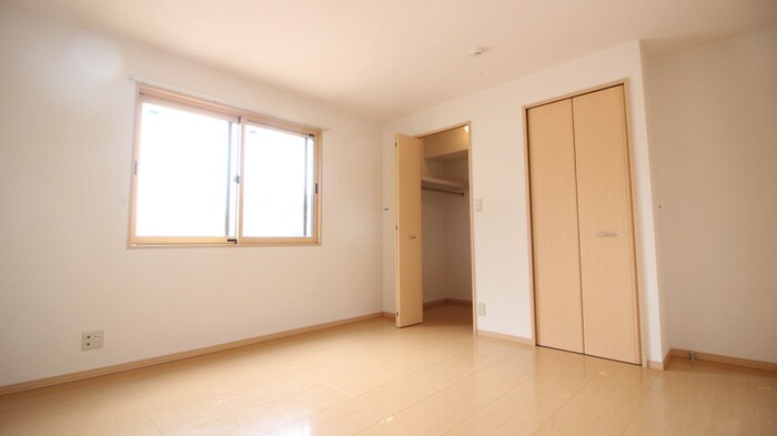 トワヴェ－ルⅠの物件内観写真