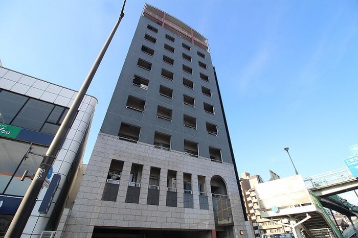 フレア五条の物件外観写真