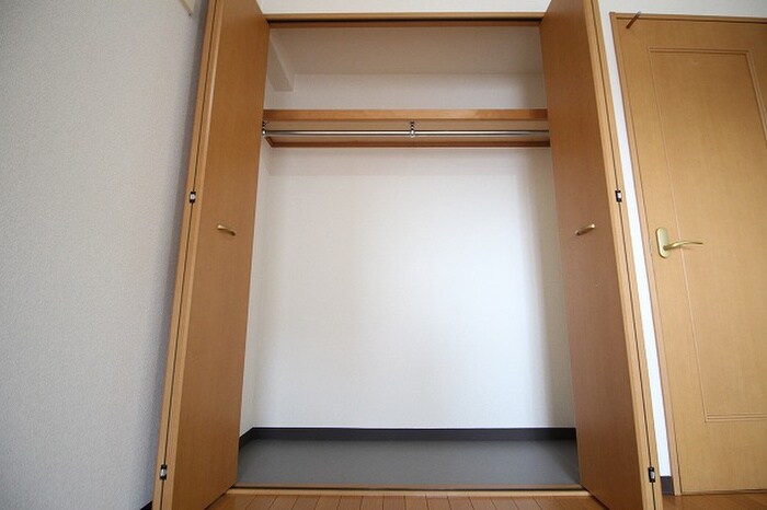 フレア五条の物件内観写真