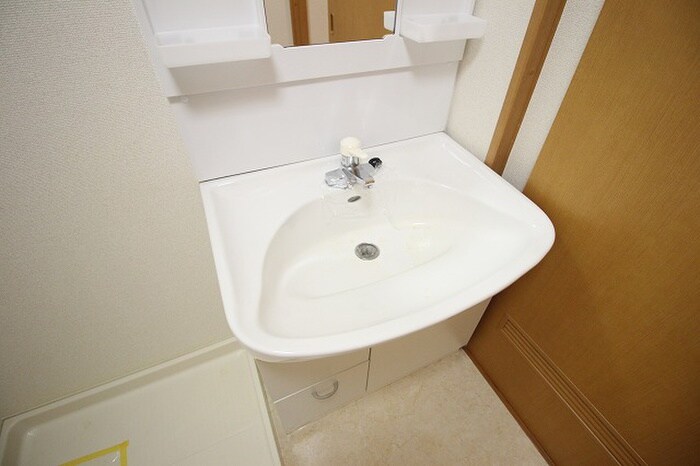 フレア五条の物件内観写真