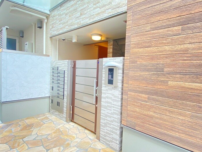 フジパレス神戸本町ウエストの物件外観写真