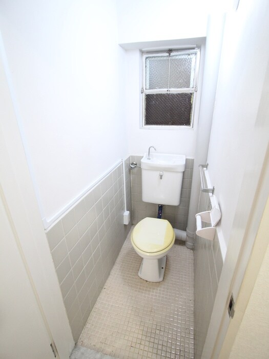 シャトー東香里の物件内観写真