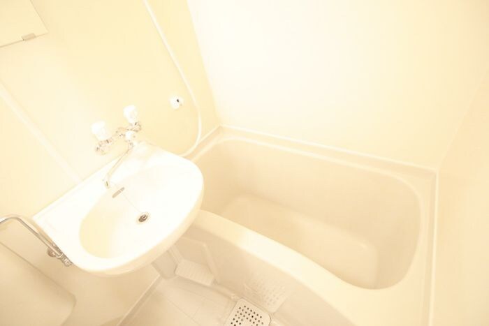 アーク上ノ島の物件内観写真