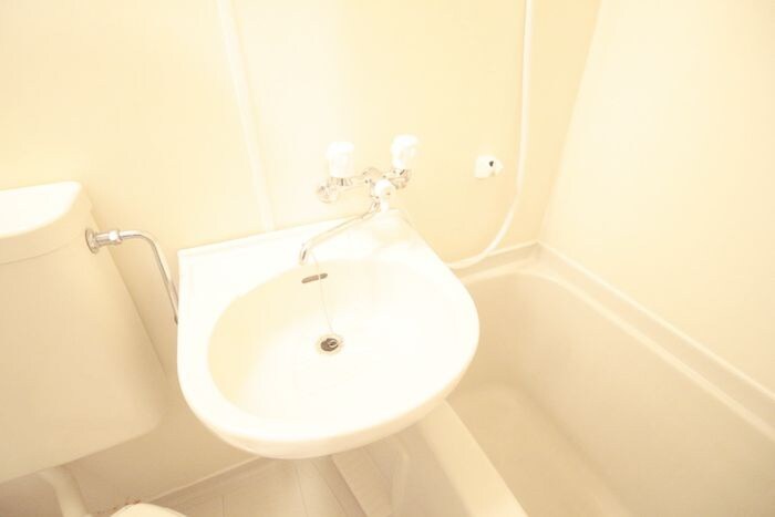 アーク上ノ島の物件内観写真