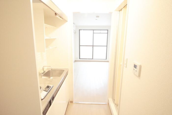 アーク上ノ島の物件内観写真