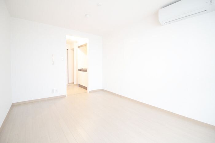 アーク上ノ島の物件内観写真