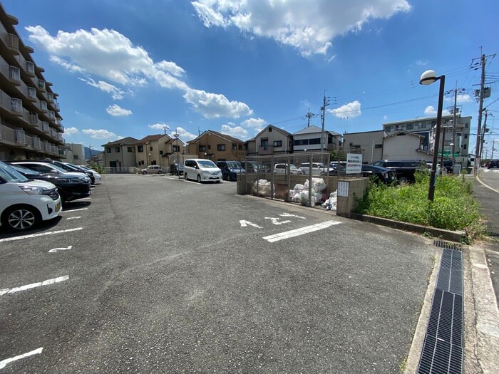 シャルル津田の物件外観写真