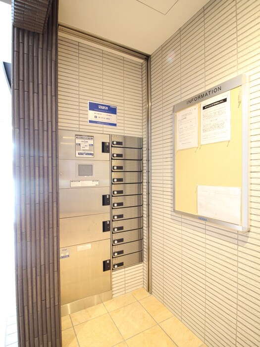 リ・フォルーチェ大阪城の物件外観写真