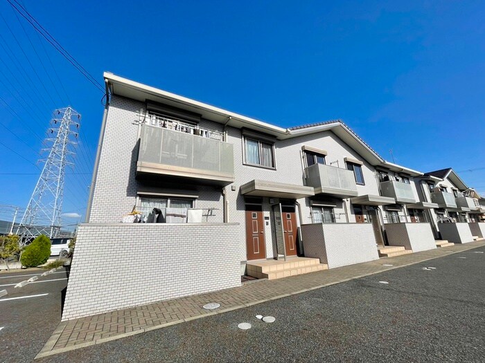 モンソレーユＢ棟の物件外観写真