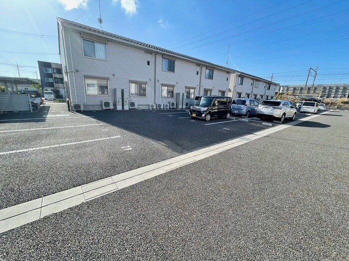 モンソレーユＢ棟の物件外観写真