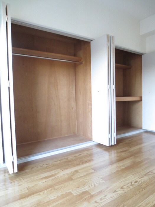 クラレンスハウスの物件内観写真