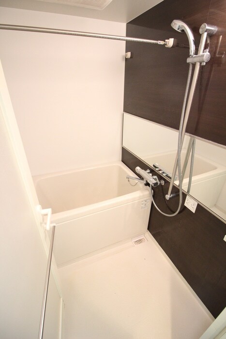 レジディア新大阪の物件内観写真