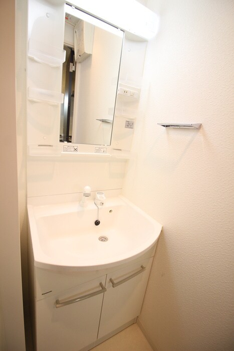 レジディア新大阪の物件内観写真