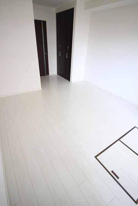 レジディア新大阪の物件内観写真