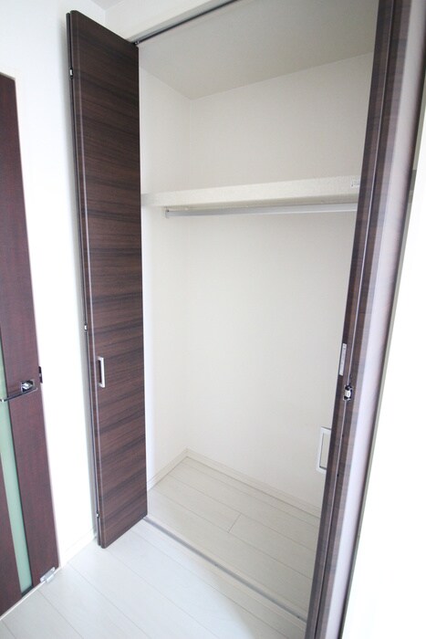 レジディア新大阪の物件内観写真