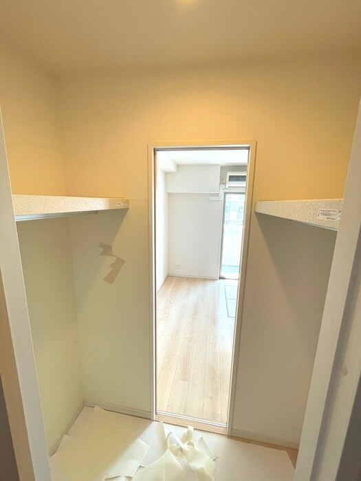 レジディア新大阪の物件内観写真