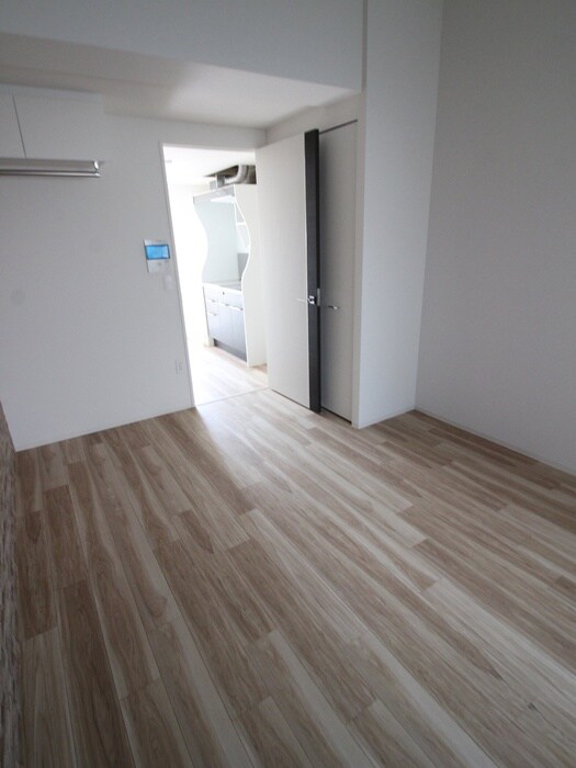 セレニテ三国プリエの物件内観写真