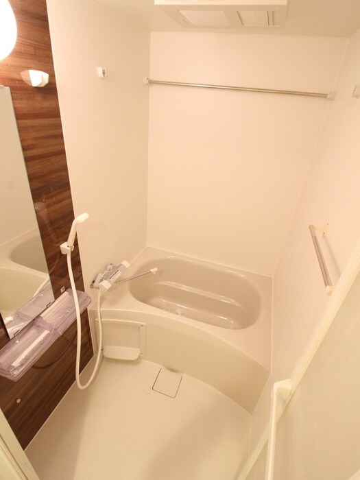 セレニテ三国プリエの物件内観写真