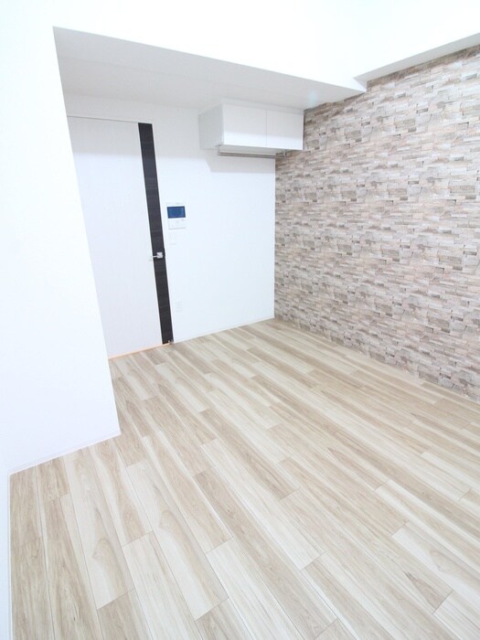 セレニテ三国プリエの物件内観写真