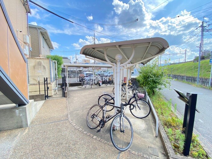 エミネンス西京極の物件外観写真