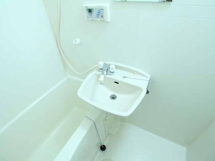 ストゥーディオ春日丘の物件内観写真