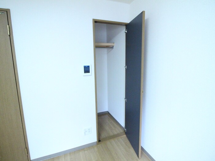 ストゥーディオ春日丘の物件内観写真