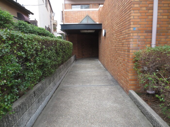 アクティハイツ宝塚の物件外観写真