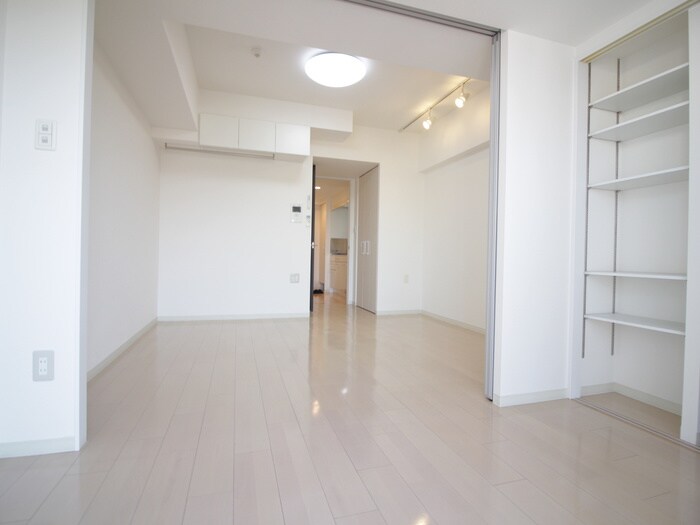 セレニテ甲子園の物件内観写真