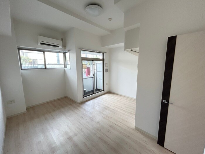 セレニテ甲子園の物件内観写真