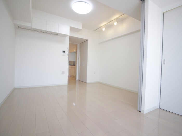 セレニテ甲子園の物件内観写真