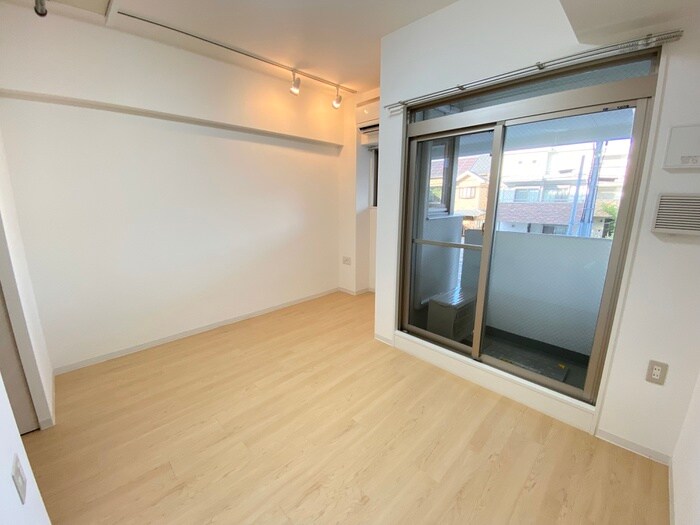 セレニテ甲子園の物件内観写真