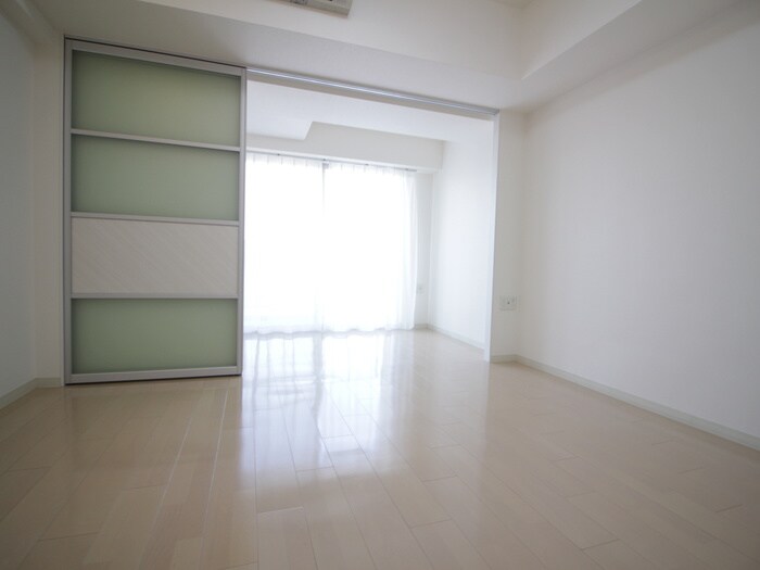 セレニテ甲子園の物件内観写真