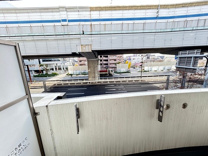 セレニテ甲子園の物件内観写真