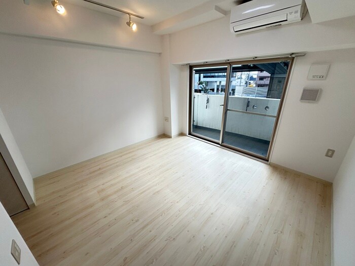 セレニテ甲子園の物件内観写真