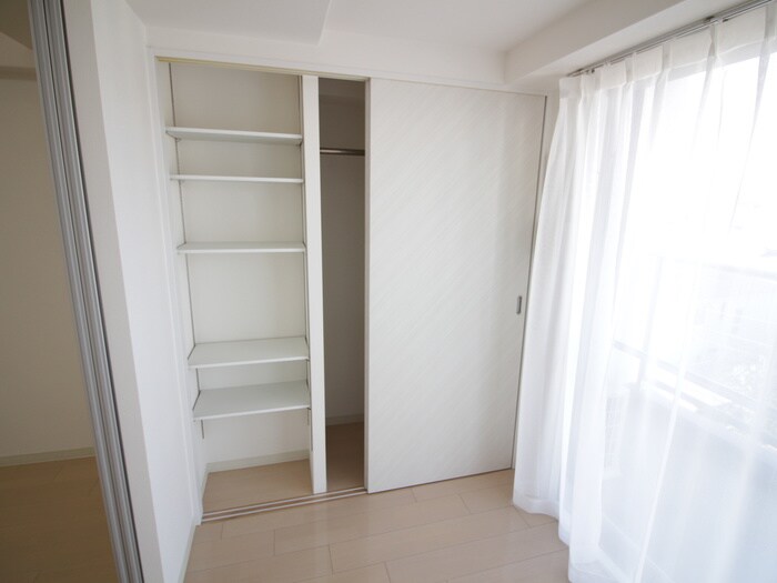 セレニテ甲子園の物件内観写真