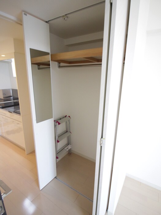 セレニテ甲子園の物件内観写真