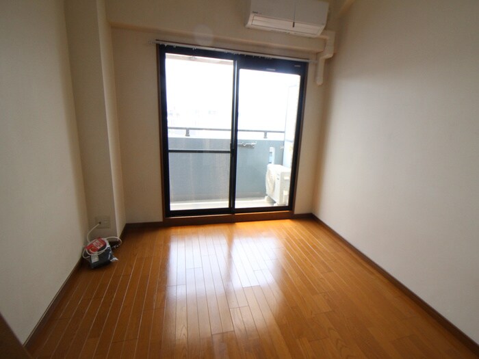 ＡＶＥＮＩＲ（アヴェニール）の物件内観写真