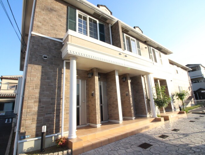 カ－サ　アルド－レの物件外観写真