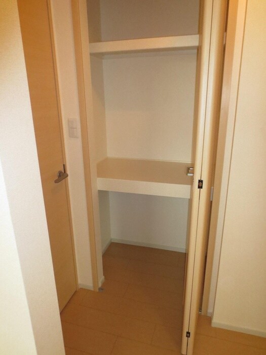 クローバーハウスの物件内観写真