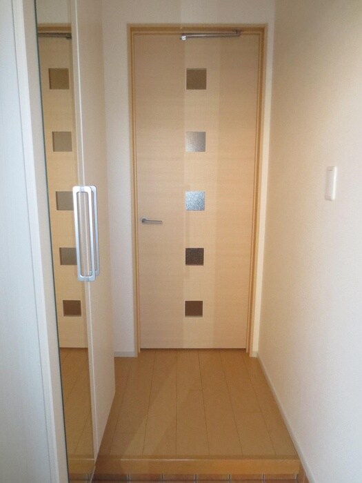 クローバーハウスの物件内観写真