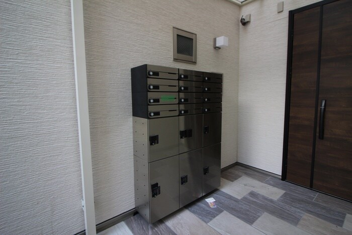 ロータス鴻池の物件外観写真