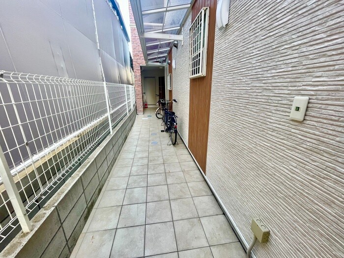 レジデンス千里丘の物件外観写真