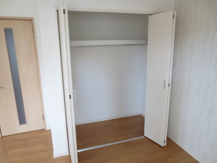 レジデンス千里丘の物件内観写真