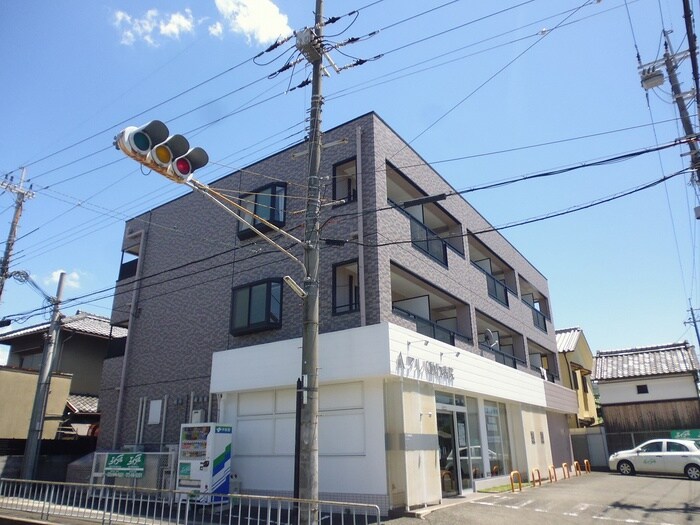 ｵﾊﾟｰﾙ今堀の物件外観写真