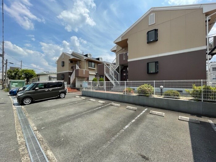 ラ・エスタシオンＣ棟の物件外観写真