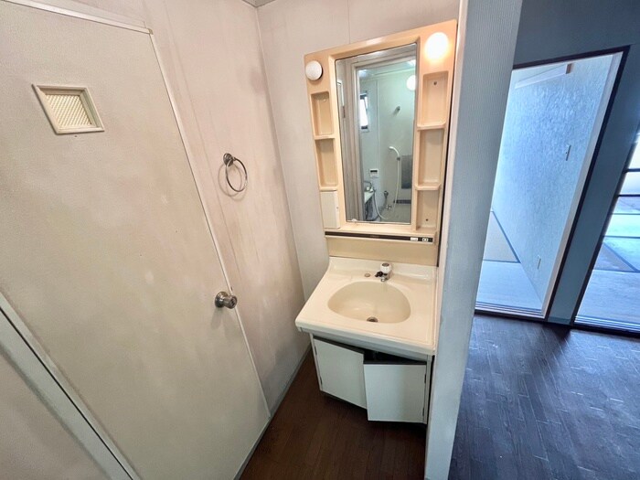 ラ・エスタシオンＣ棟の物件内観写真