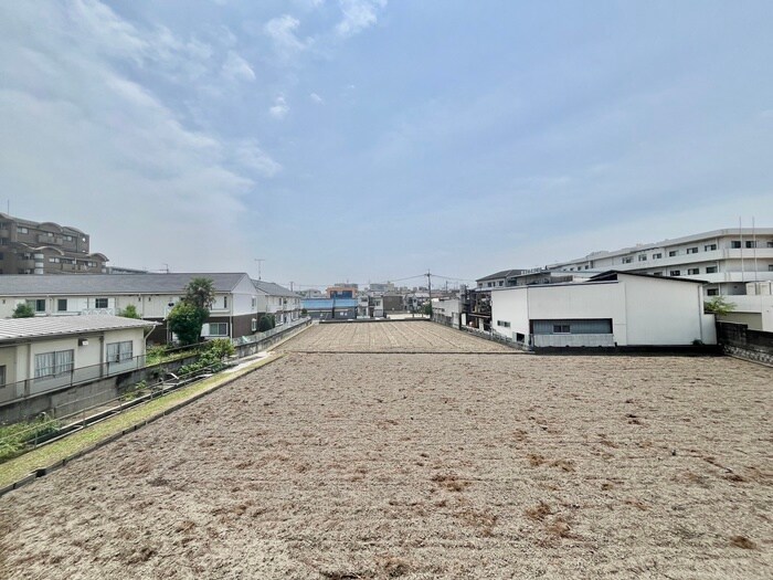 ラ・エスタシオンＣ棟の物件内観写真