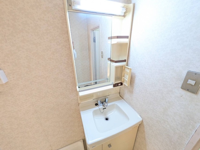 ハイツエリーPart2の物件内観写真